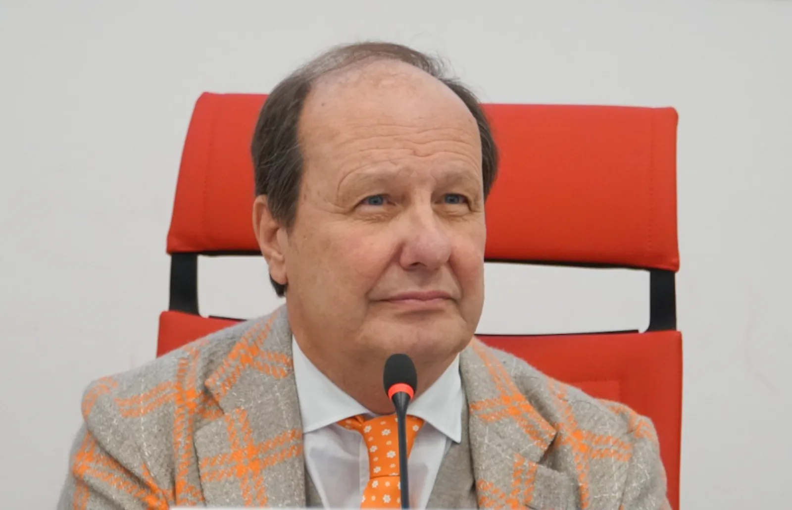 Ermanno Greco, presidente della Società Italiana della Riproduzione, interviene sul supporto psicologico nei percorsi di PMA.