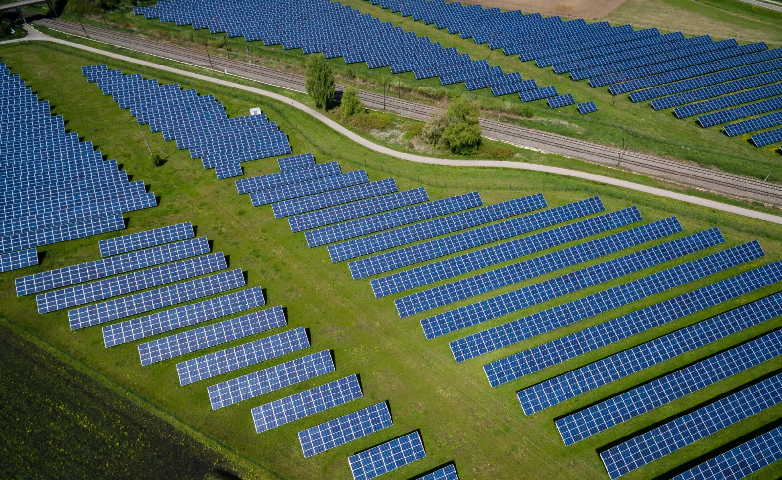 Fotovoltaico, PhNEX di Bromance: nei test UNIMORE rendimento fino al +8,02%