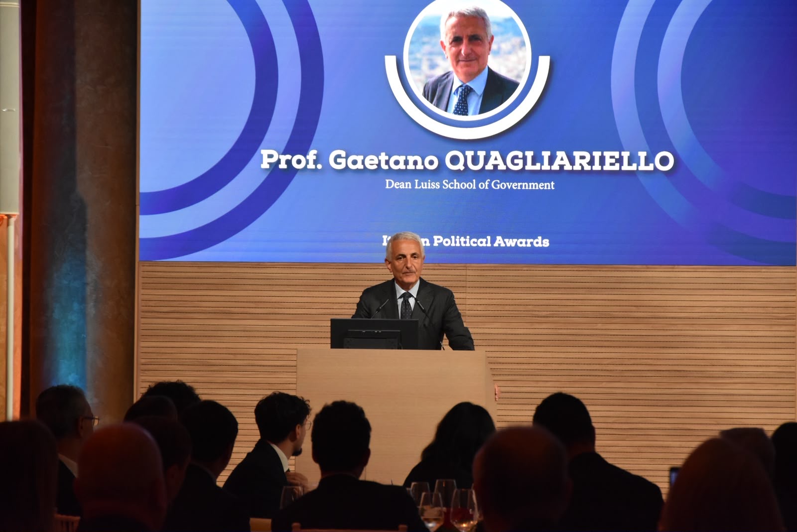 Gaetano Quagliariello interviene alla cerimonia degli Italian Political Awards 2026 alla Luiss.