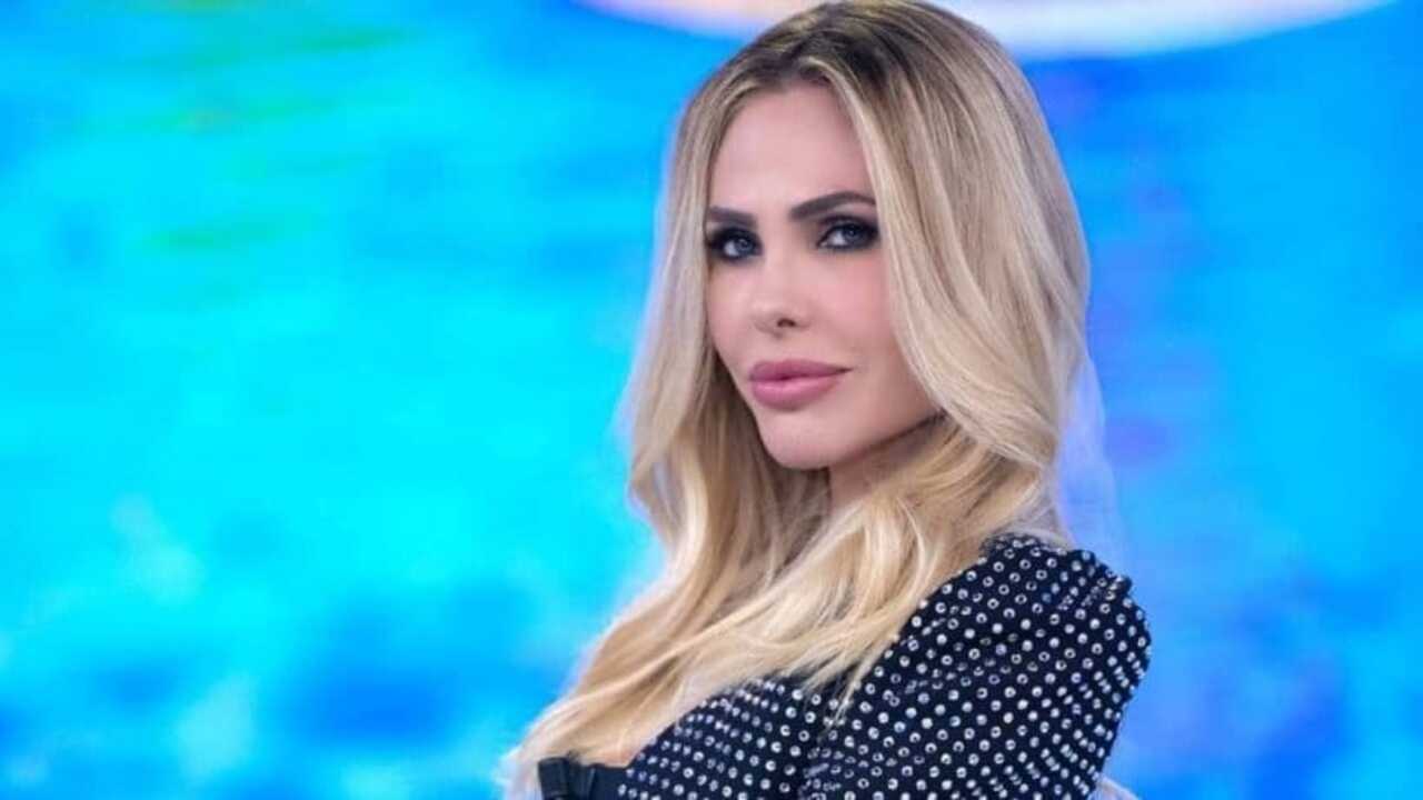 Ilary Blasi addio Isola dei famosi