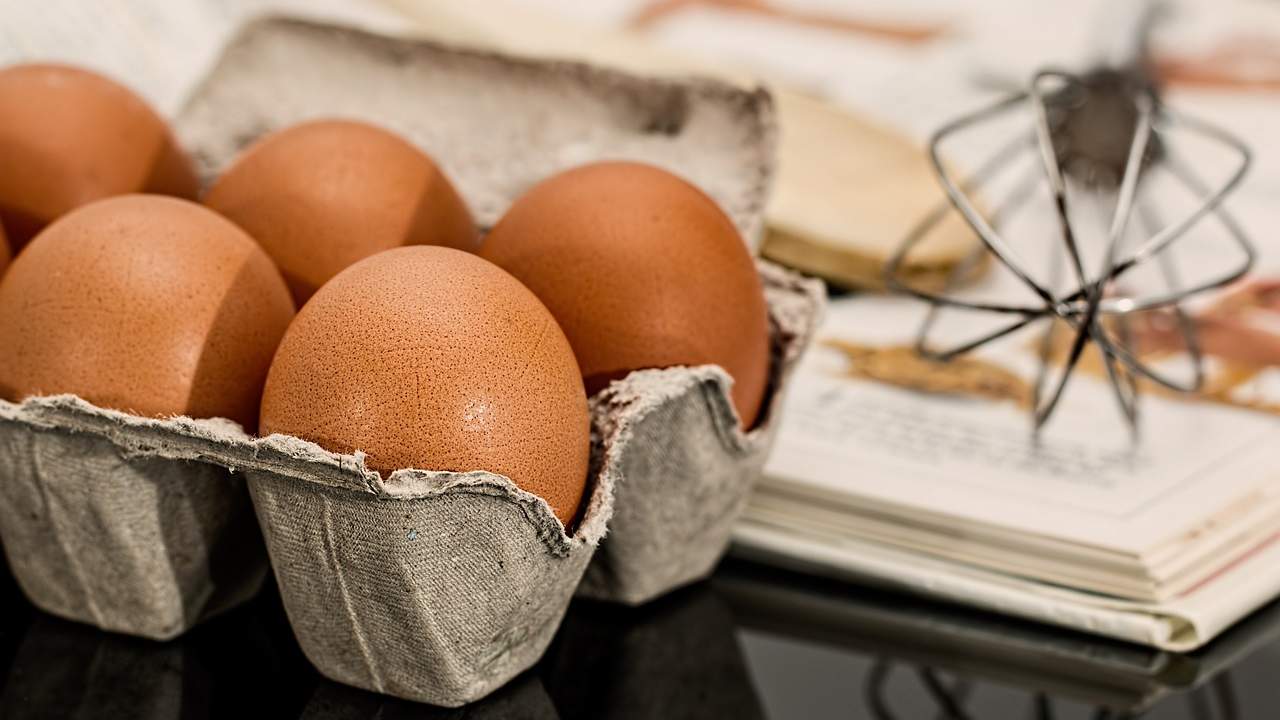 Come capire se un uovo non è più buono