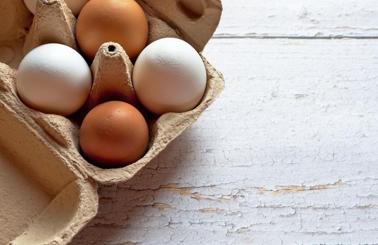 Come capire se un uovo non è più buono