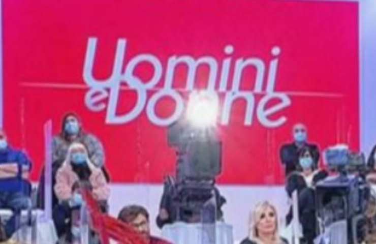 uomini e donne programma addio gemma