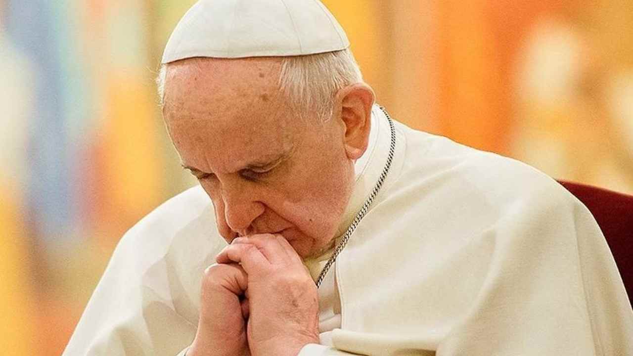 Papa Francesco dimissioni